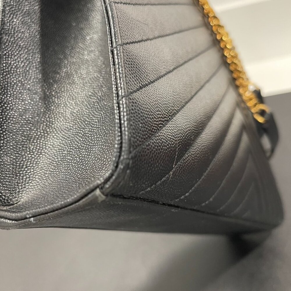 Saint Laurent Large Monogram Matelasse Envelope Shoulder Bag (JB1055) - Picture 7 of 13